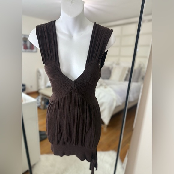 MaxMara short Elegant Brown Sleeveless Dress - Picture 1 of 9